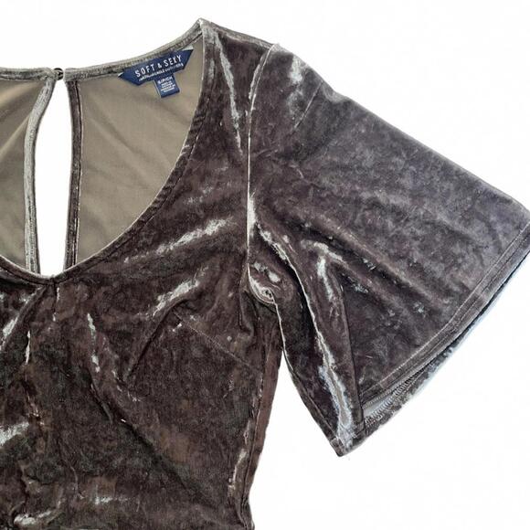 Soft & Sexy Velvet Dress - Charcoal Gray - Picture 3 of 8